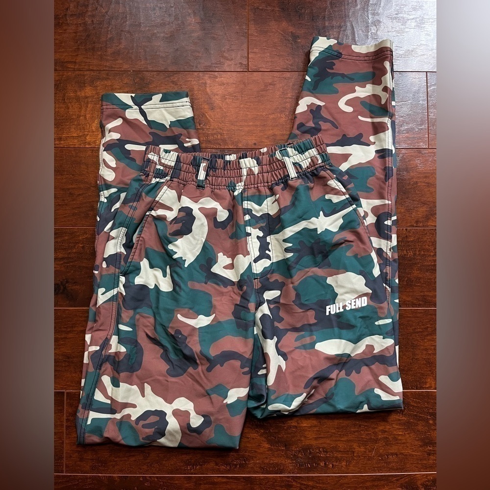 Full Send Nelk Boys Camo Casual Jogger Size Small READ BELOW